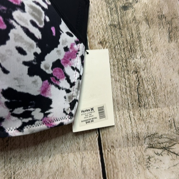 HURLEY - 2 Pack of bras - Picture 2 of 4